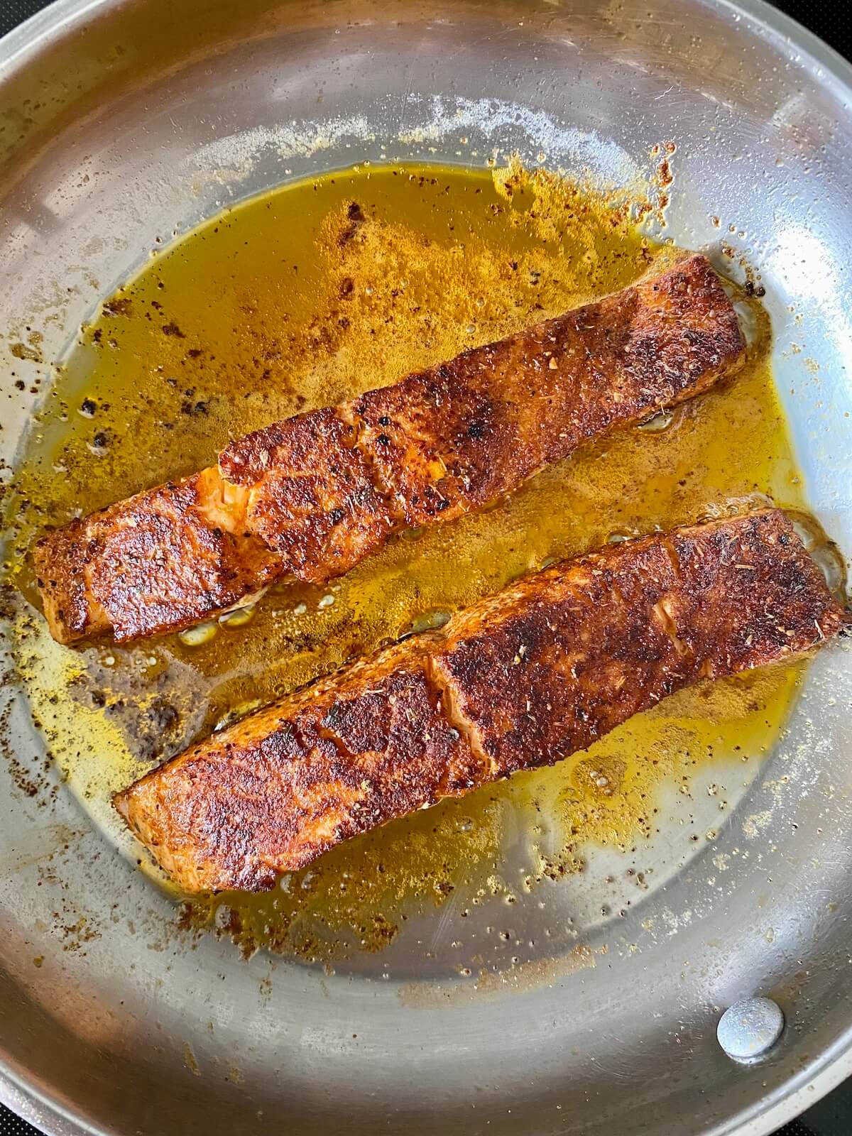 Cajun Seasoning Recipe (No Salt Added) - Posh Journal