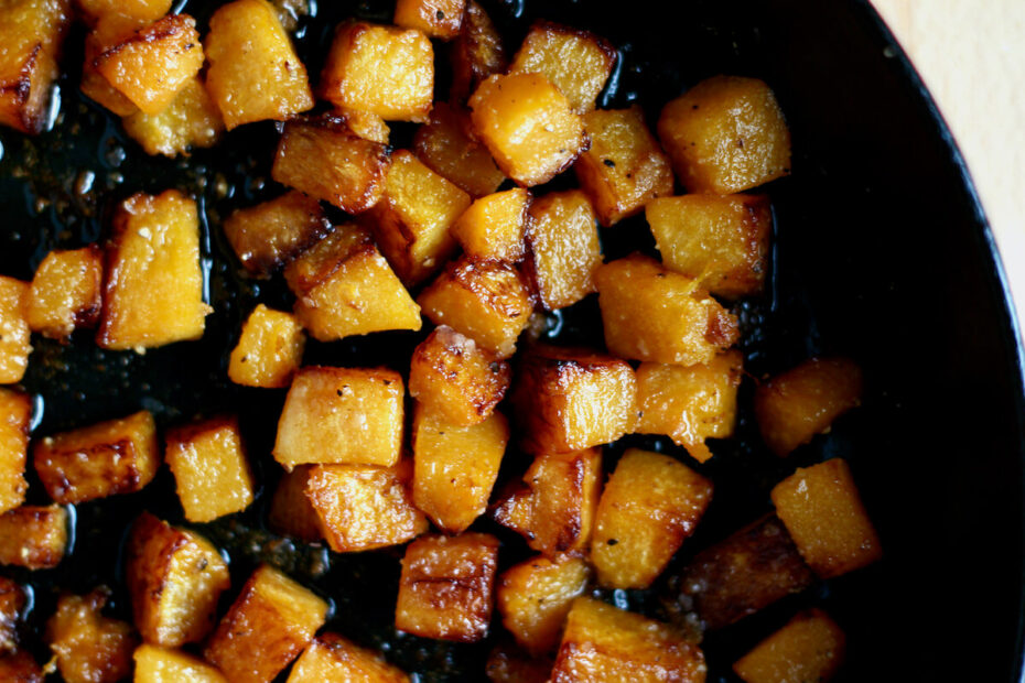 Sautéed Butternut Squash (How to Pan Fry Butternut Squash) Everyday Homemade