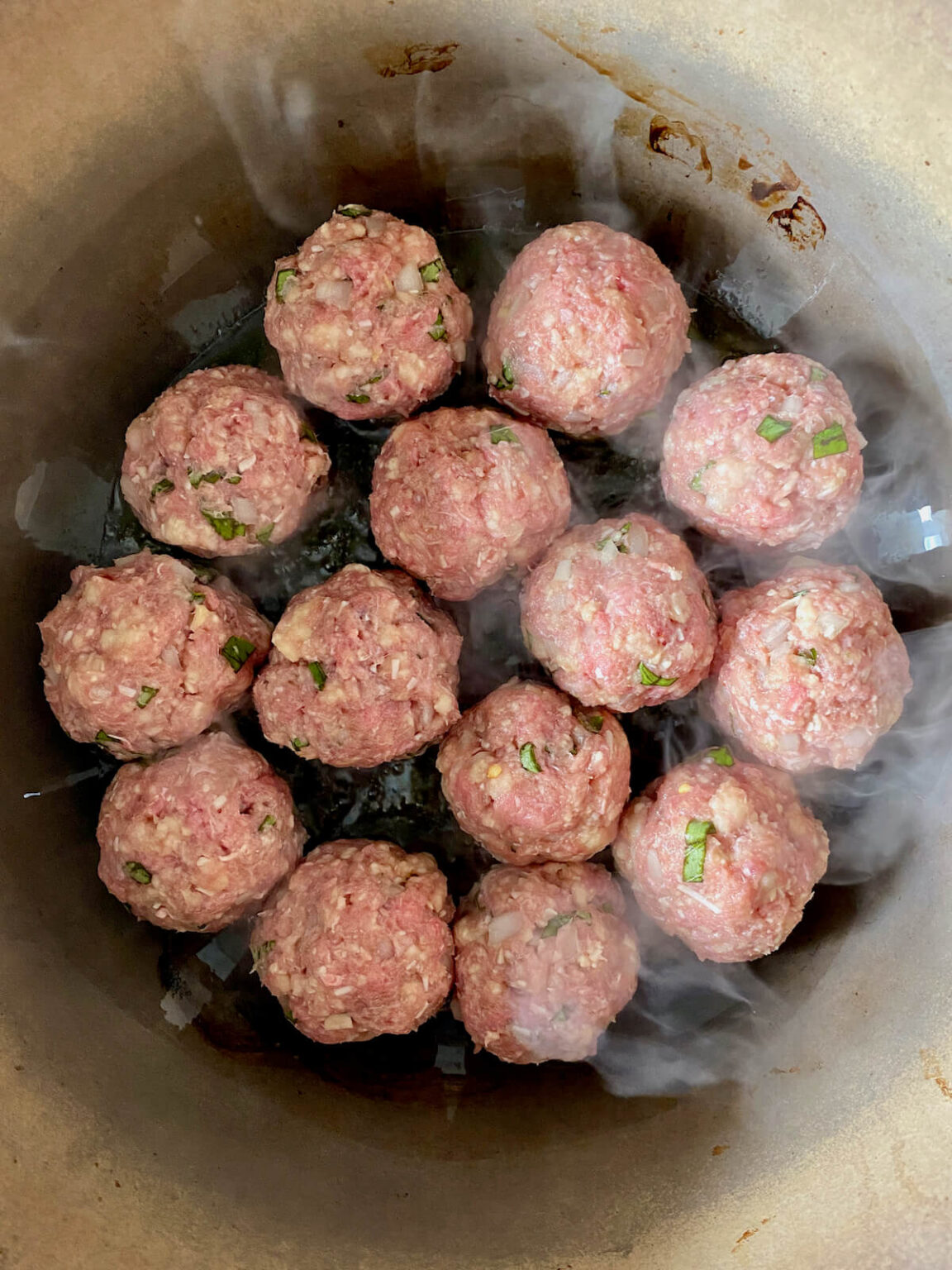 Dutch Oven Meatballs in Tomato Sauce Everyday Homemade