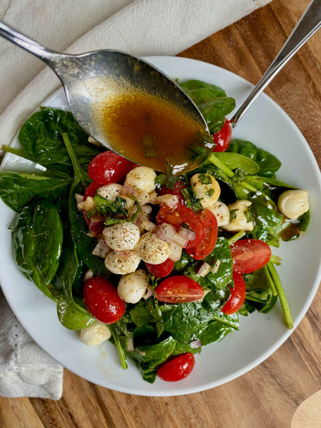 Basil Balsamic Vinaigrette (For Salad, Marinating, and More!) Everyday Homemade